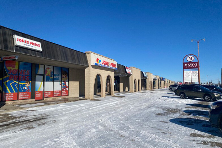 Maco Center on Western in Amarillo, Texas